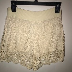 Lace crochet shorts